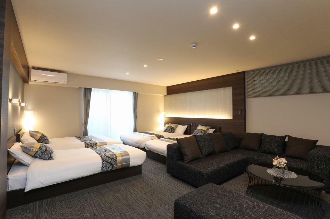 GRAND BASE Hakata Aparthotel Fukuoka  Bagian luar foto
