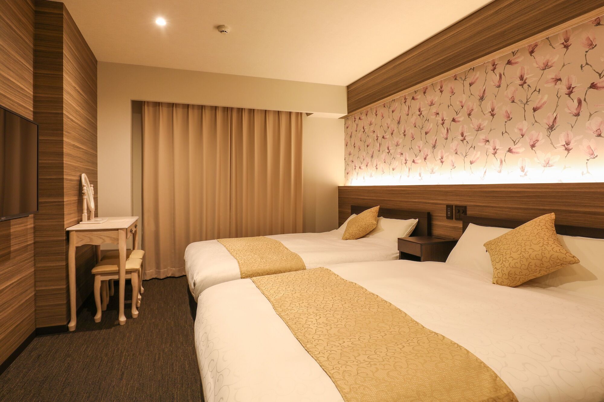 GRAND BASE Hakata Aparthotel Fukuoka  Bagian luar foto